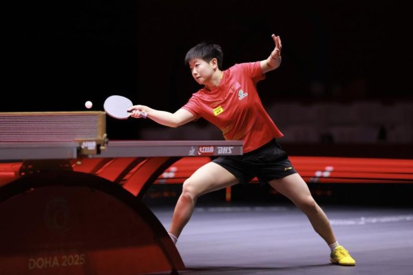 孙英莎以4比0大胜梅蒂娜,在多哈世界乒乓球锦标赛上取得良好开局
