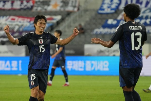 日本中场球员：为了能继续留在国家队，没有数据表现会很艰难
