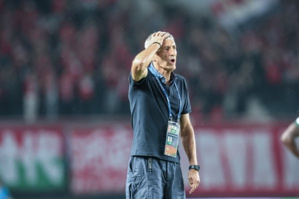 黯然下课！塞蒂恩带巴萨2-8拜仁，执教国安0-6泰山+亚冠0-3澳超队