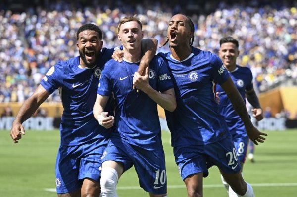 邮报：切尔西首席营收官离职，运动活动    服  广告仍是白板