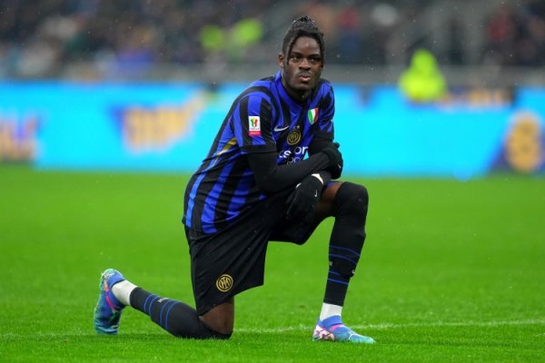 都体：比塞克考虑冬窗离开国米，球队除非收到3500万欧否则不放人