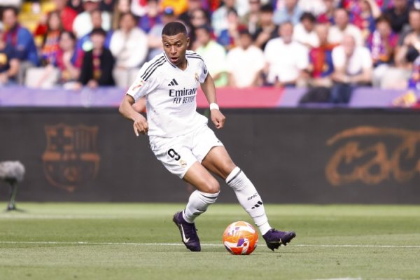 太强了！姆巴佩新赛季俱乐部9场13球，仅1场没得分