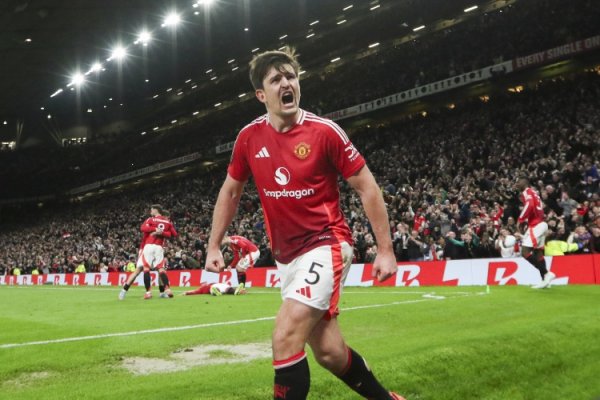 斯基拉：曼联在和马奎尔谈续约，将合同延长至2028年